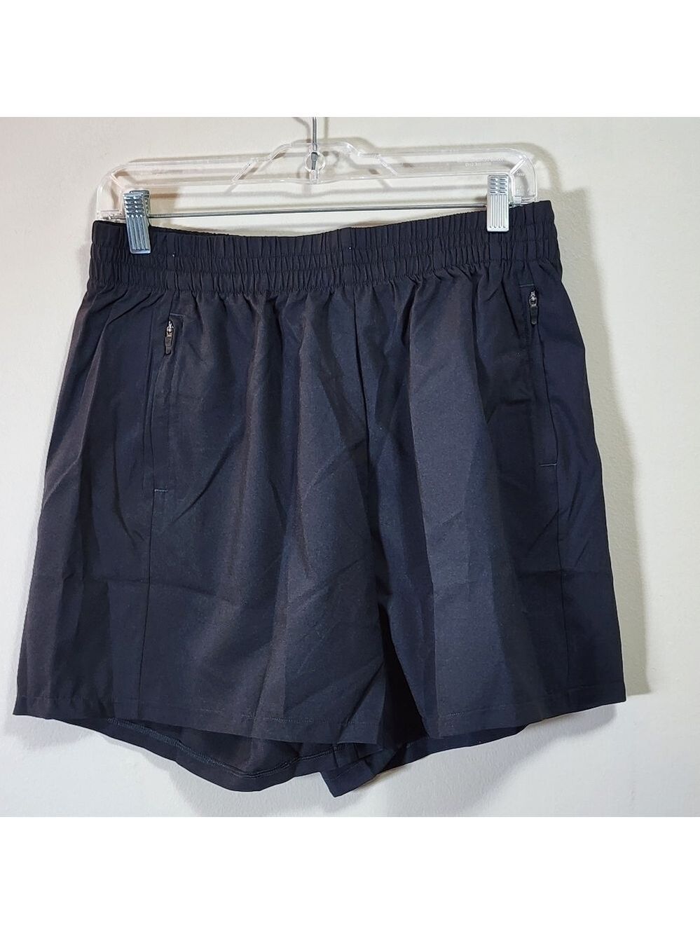 Gymshark activewear short color black size medium